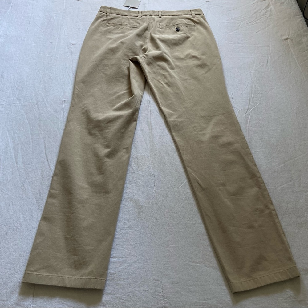 Everlane The Performance Chino | Uniform Slim Fit - Picture 11 of 16